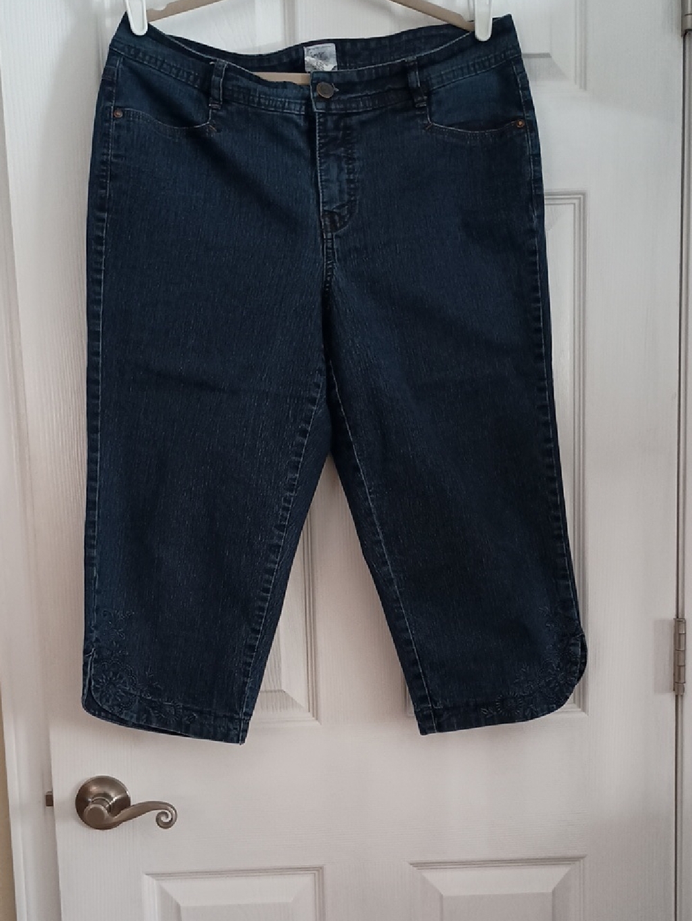 Just My Size Classic Blue Jean Capris f800